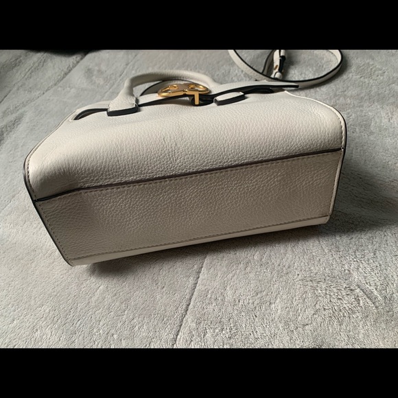 Tory Burch Gemini Link Small Tote - Picture 3 of 4